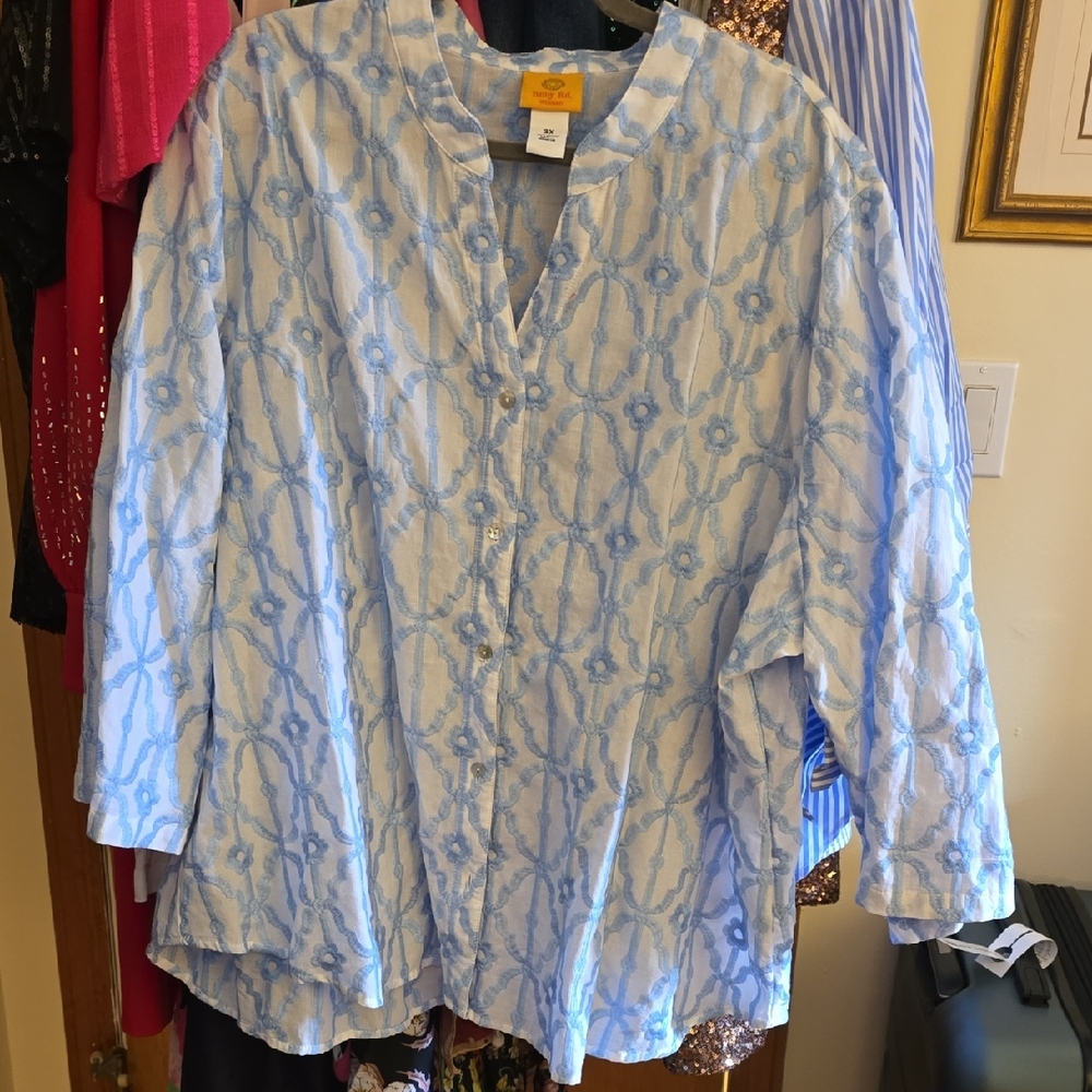 Ruby Rd. Blue and White Floral Blouse